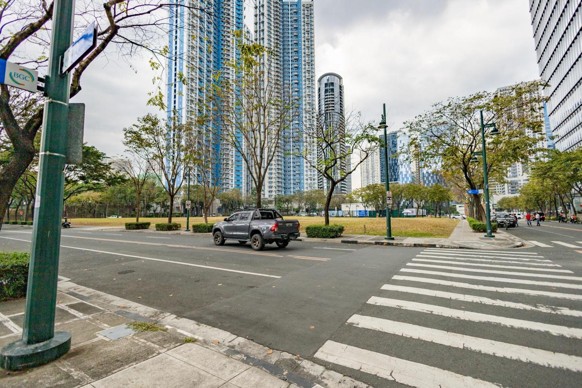 New 2Br Of 86Sqm With Parking & Netflix In Bgc Διαμέρισμα Μανίλα Εξωτερικό φωτογραφία