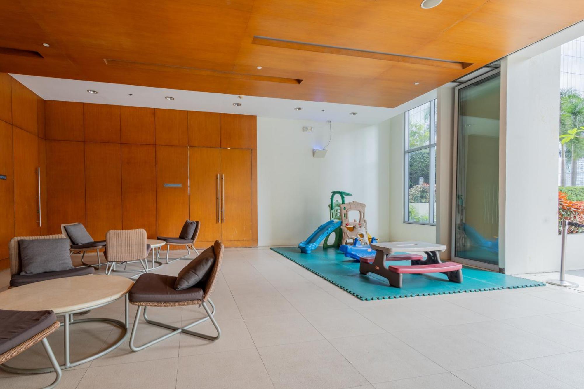 New 2Br Of 86Sqm With Parking & Netflix In Bgc Διαμέρισμα Μανίλα Εξωτερικό φωτογραφία